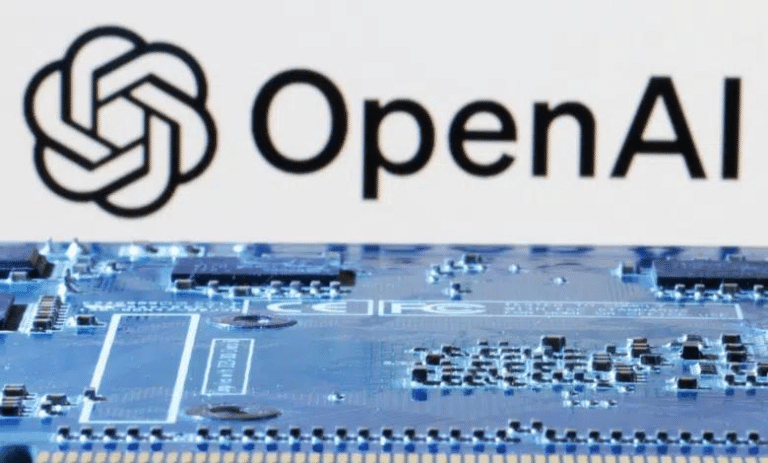 شركة OpenAI تحقق إيرادات سنوية تتجاوز ملياري دولار